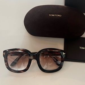 Tom Ford authentic sunglasses. Brand new. Comes with box and authenticate tag.